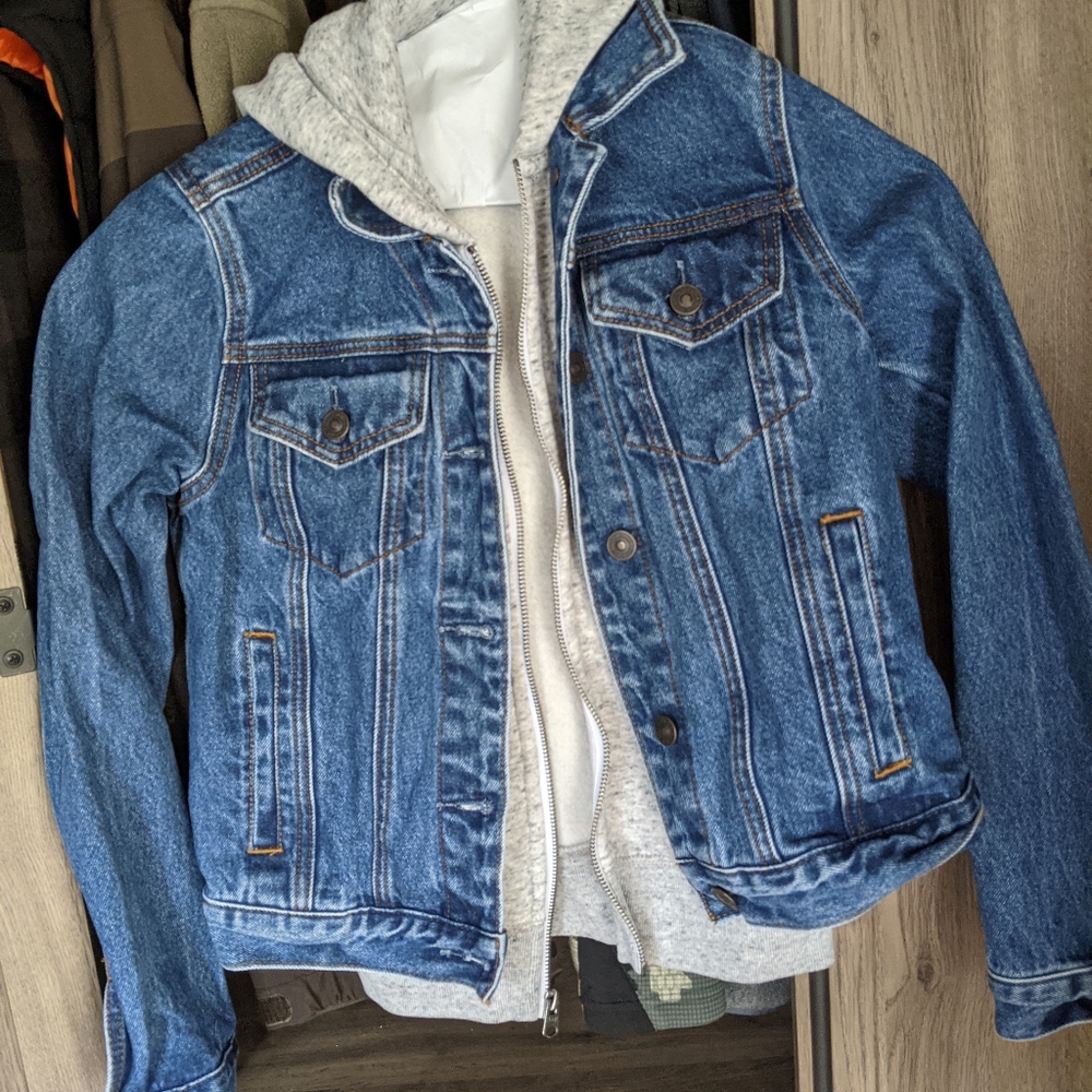 Abercrombie and Fitch cropped Jean  Jacket